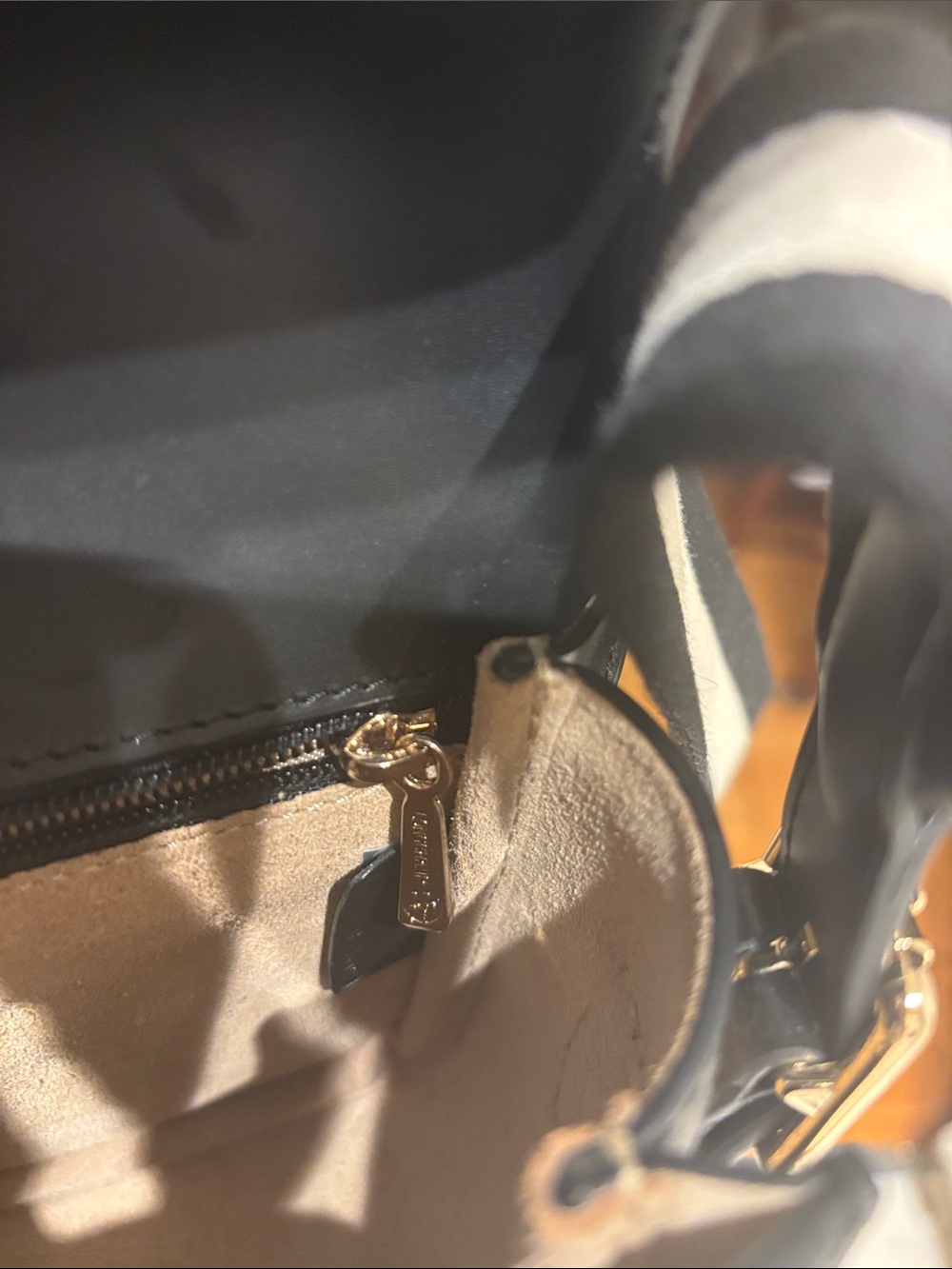 Longchamp Woven Straw Crossbody Bag with Black Trim and Gold Accent - Picture 12 of 12